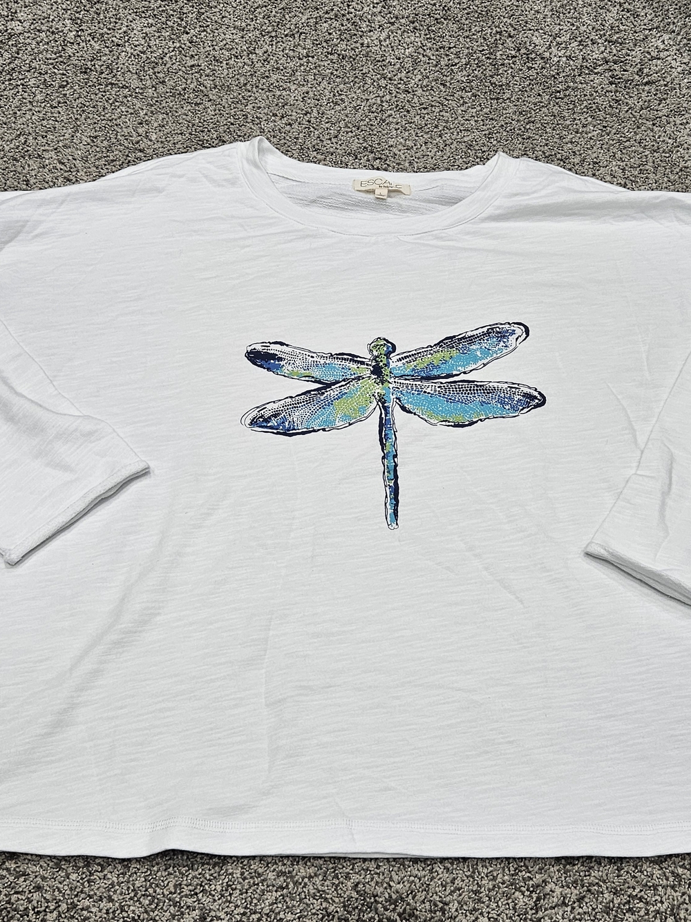 Women’s White Long-Sleeve Tee with Blue-Green Dragonfly Graphic Escape